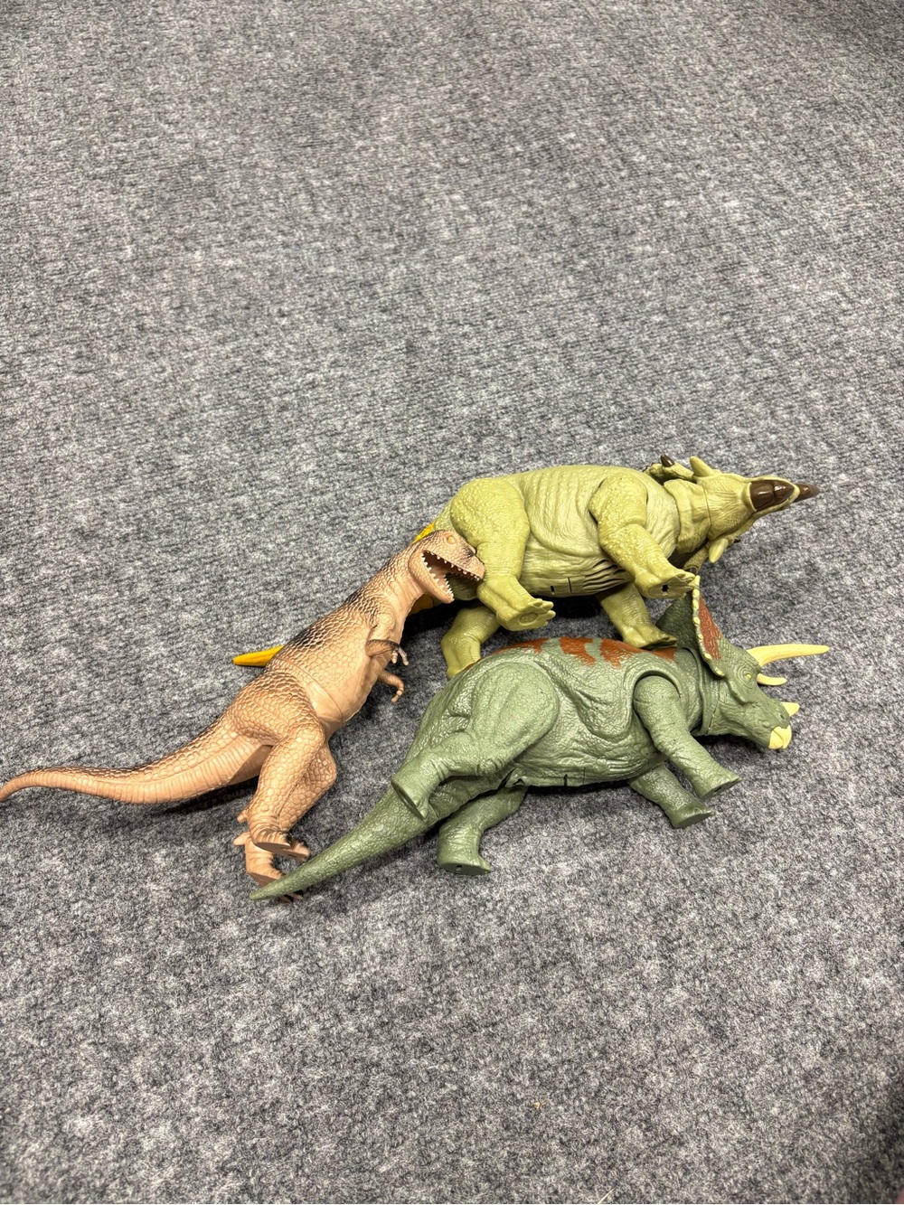 Jurassic World Roar Strikers Dinosaurs 2 Roar with Attack Motions